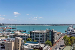 QV Huge Penthouse with Waterview & Parking - 919